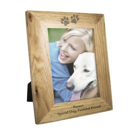 (image for) Personalised 5x7 Paw Prints Wooden Photo Frame