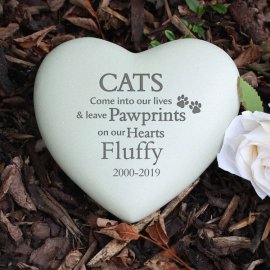 (image for) Personalised Cat Pawprints Heart Memorial