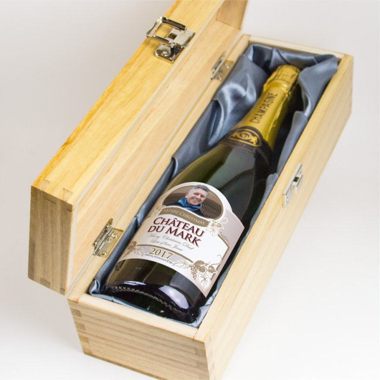(image for) Personalised Christmas Champagne Gift - Click Image to Close