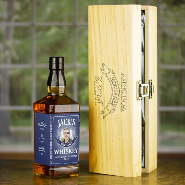 (image for) Dublin GAA Gift JDesign Personalised Whiskey & Engraved Box - Click Image to Close