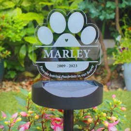 (image for) Personalised Pet Memorial Outdoor Solar Light