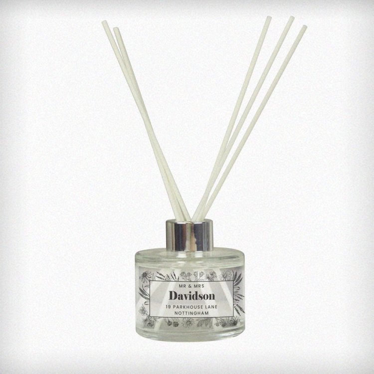 Modal Additional Images for Personalised Black Foliage Reed Diffuser