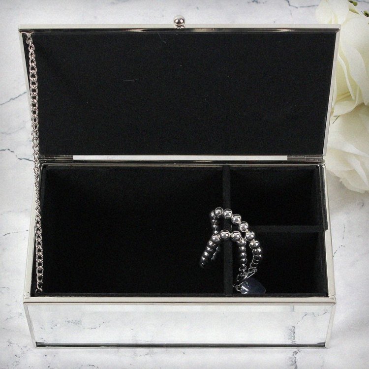 Modal Additional Images for Personalised Floral Mirrored Jewellery Box