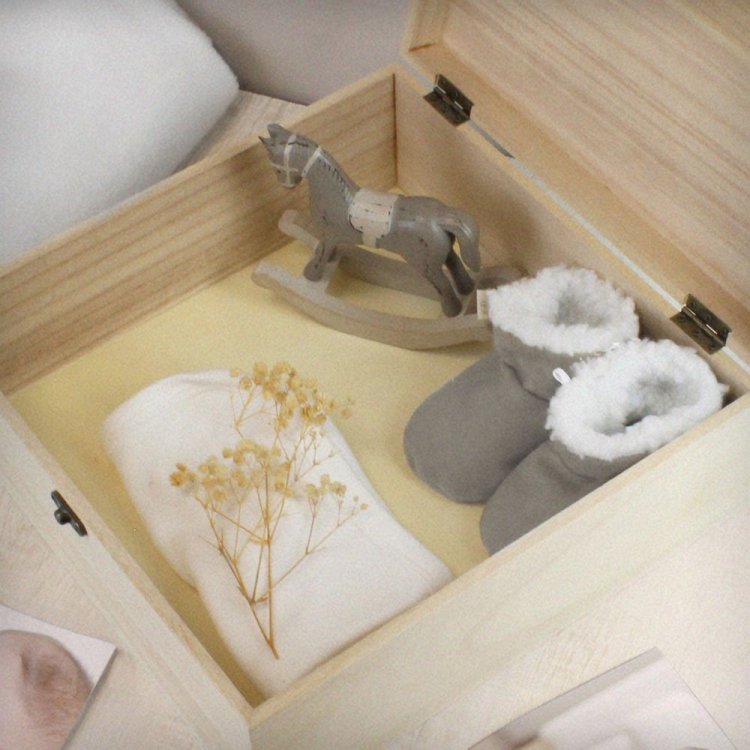 Modal Additional Images for Personalised Safari Animals Large Wooden Keepsake Box