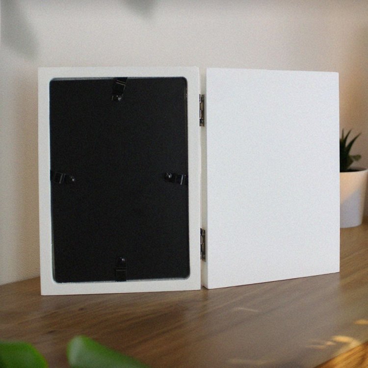 Modal Additional Images for Personalised Anniversary Wooden Hinged 6x4 Photo Frame