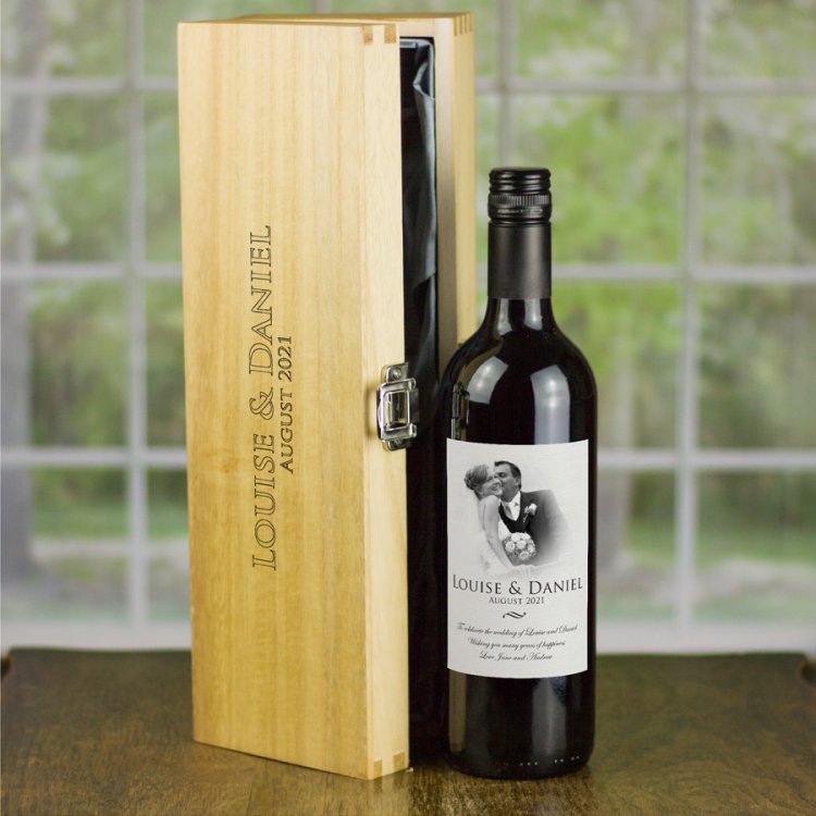(image for) Personalised Wedding Wine & Engraved Luxury Wooden Gift - Click Image to Close