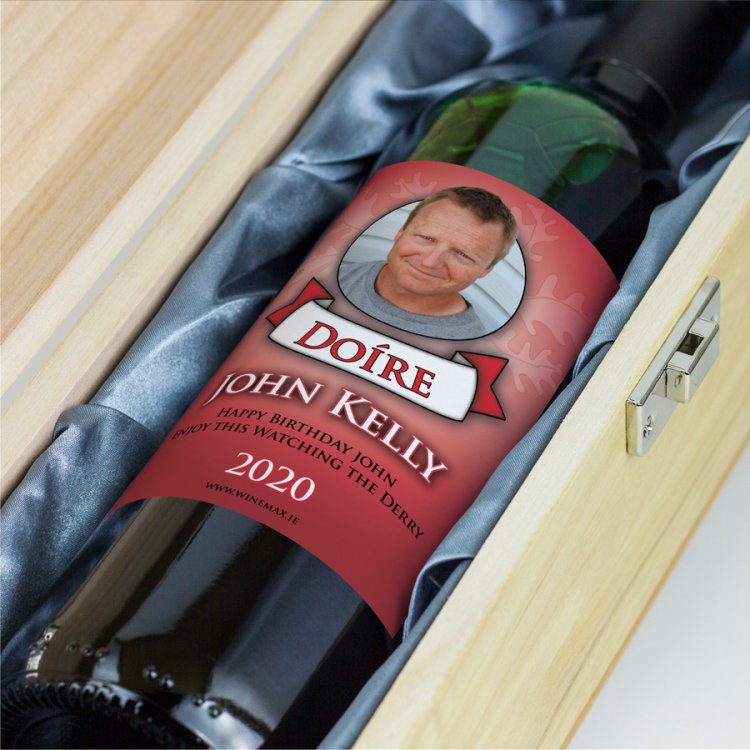 Modal Additional Images for Derry GAA Fan Birthday Present Personalised Wine Gifts