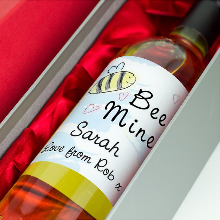 (image for) Bee Mine Valentines Day Personalised Wine - Click Image to Close