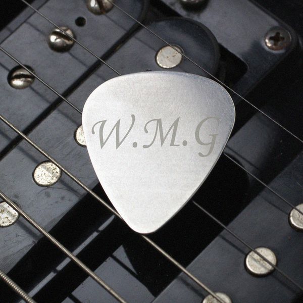 (image for) Personalised Silver Plectrum - Click Image to Close