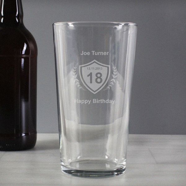 Modal Additional Images for Personalised Age Crest Pint Glass