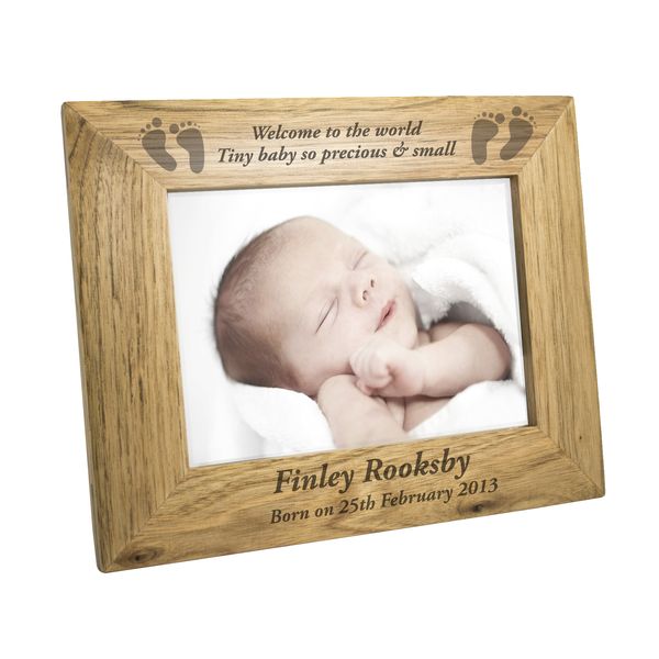(image for) Personalised 5x7 Baby Feet Wooden Photo Frame - Click Image to Close