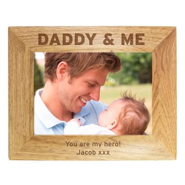 (image for) Personalised Daddy & Me 5x7 Wooden Photo Frame - Click Image to Close
