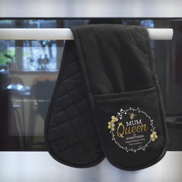 (image for) Personalised Queen Bee Oven Gloves - Click Image to Close