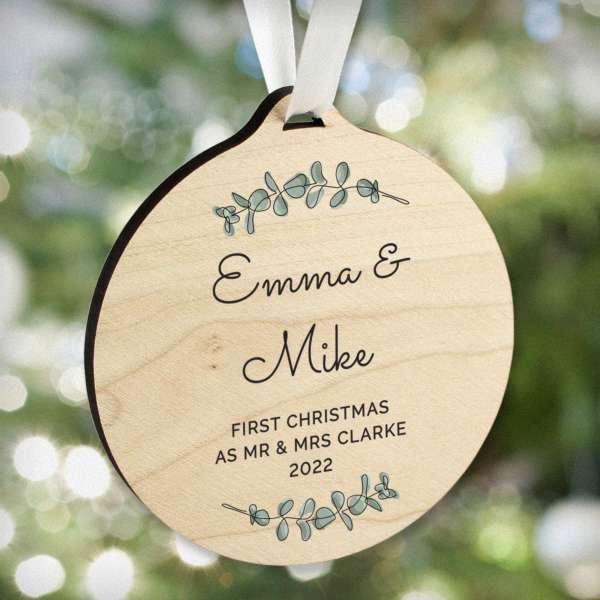 (image for) Personalised Botanical Round Wooden Decoration - Click Image to Close